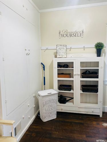 211 N 100 E, Roosevelt, UT 84066